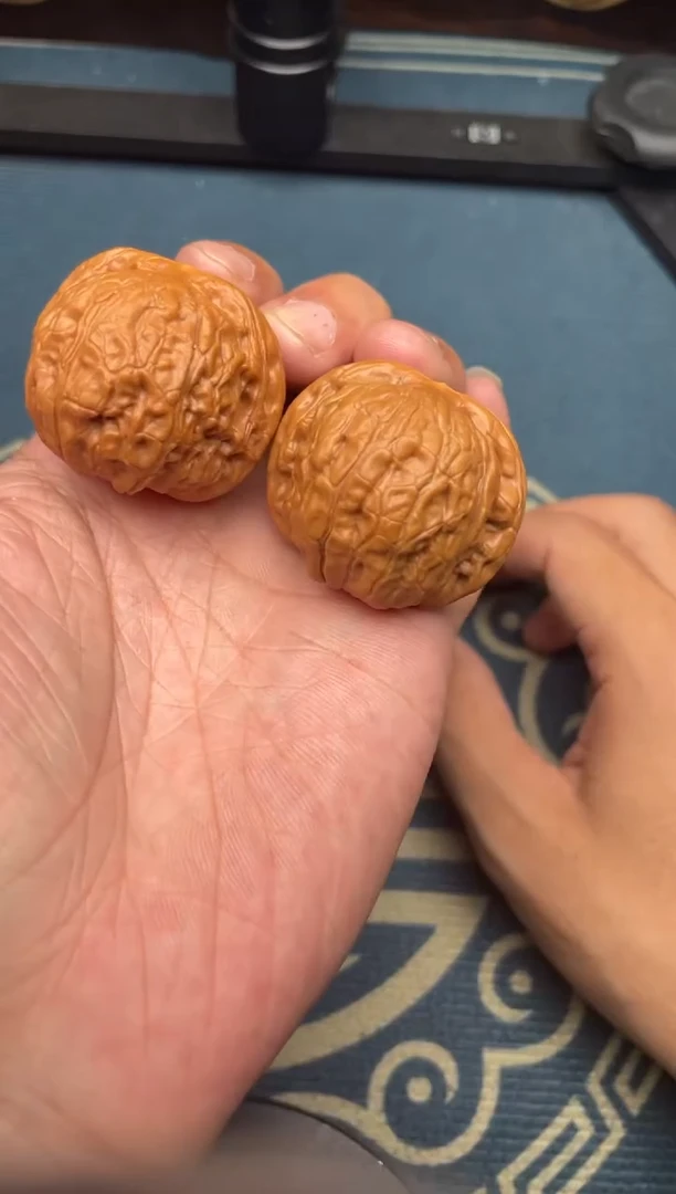 文玩核桃吊坠乾隆磨37