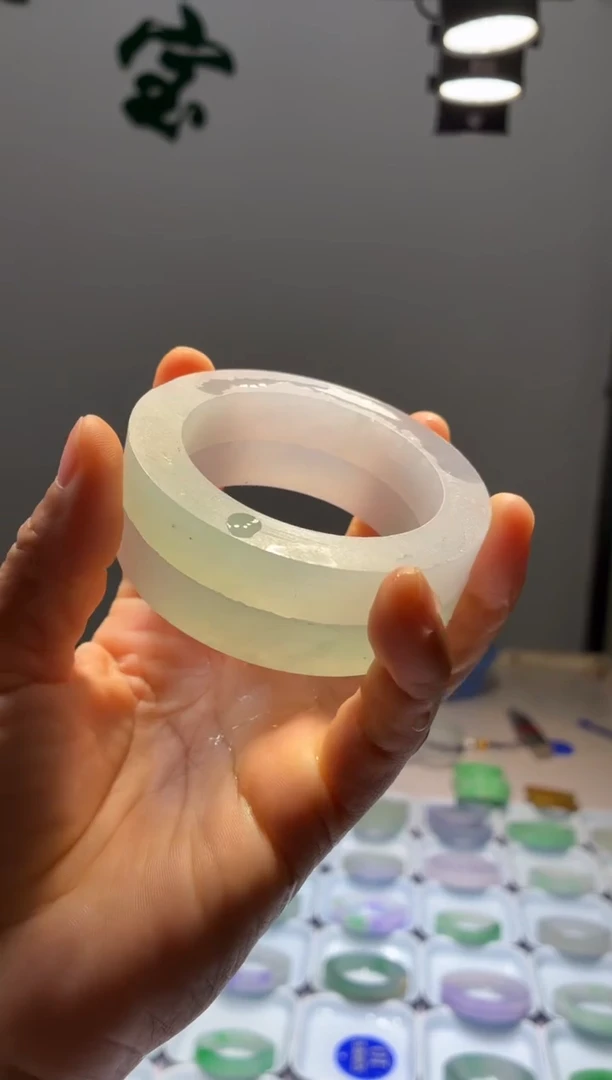 未镶嵌手镯定制定制翡翠定金1w
