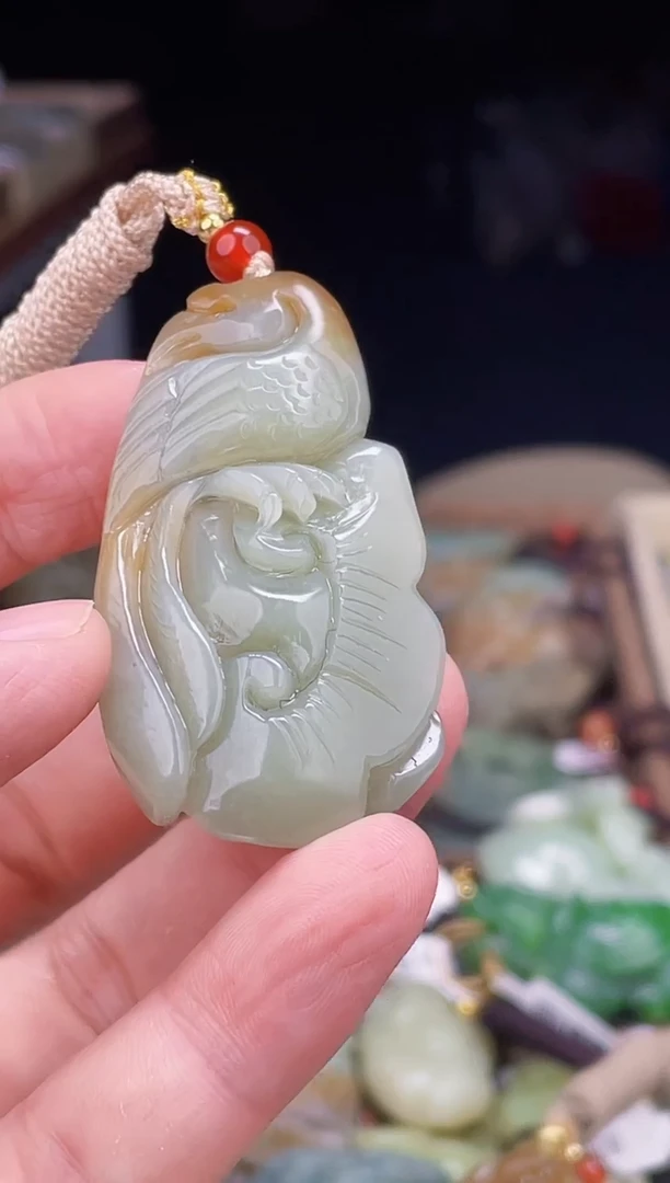 颈饰未镶嵌和田玉1