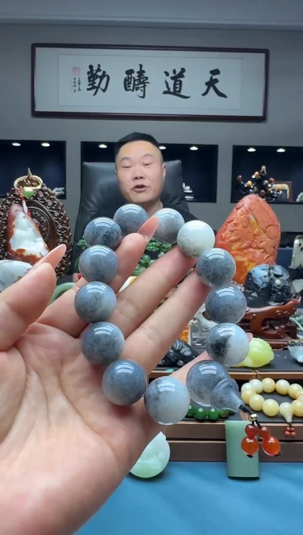 手串未镶嵌和田玉qh18