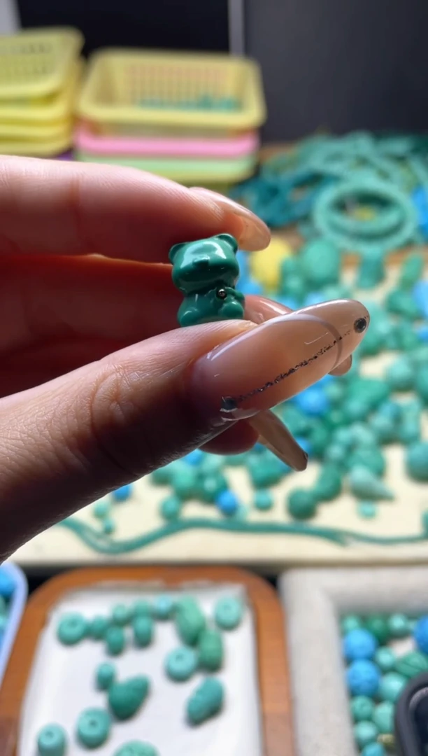 无非金属绿色暴力熊