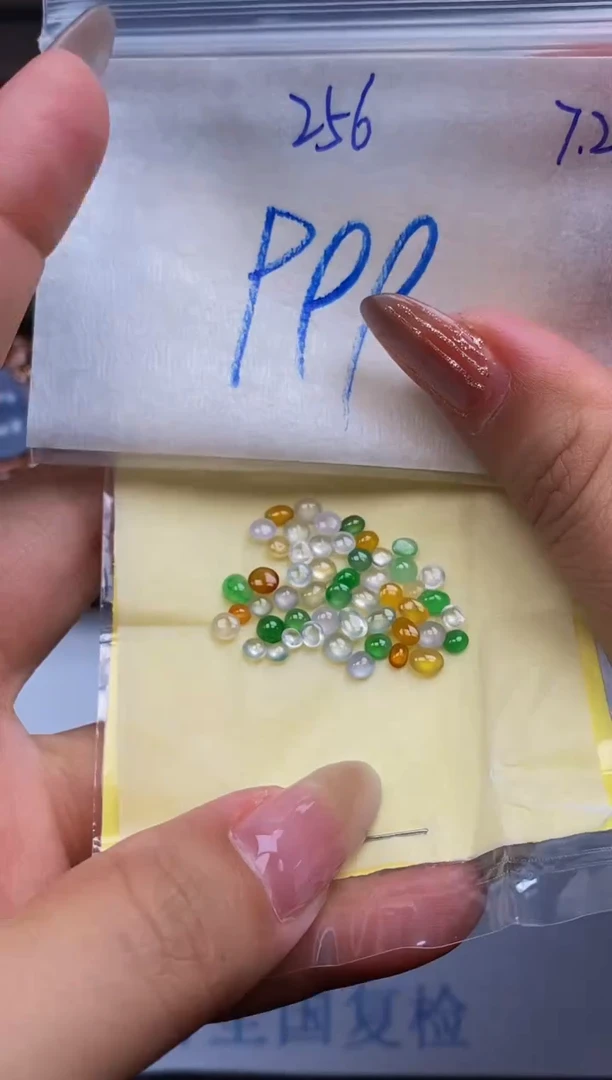 翡翠裸石未镶嵌缅甸天然翡翠A货256