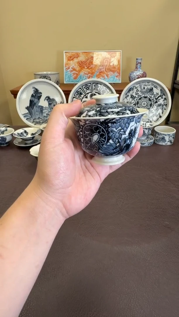 二号釉穿花龙元宝盖碗