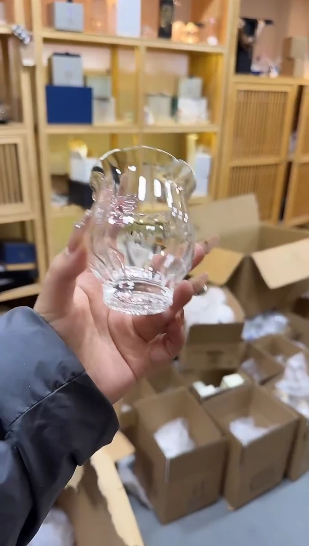 粉色蝴蝶无耳公道杯