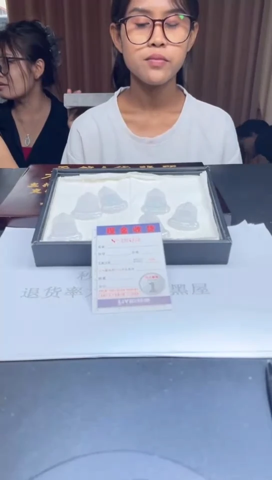 未镶嵌定制翡翠未抛光毛货多样性发其一拍一发一4973