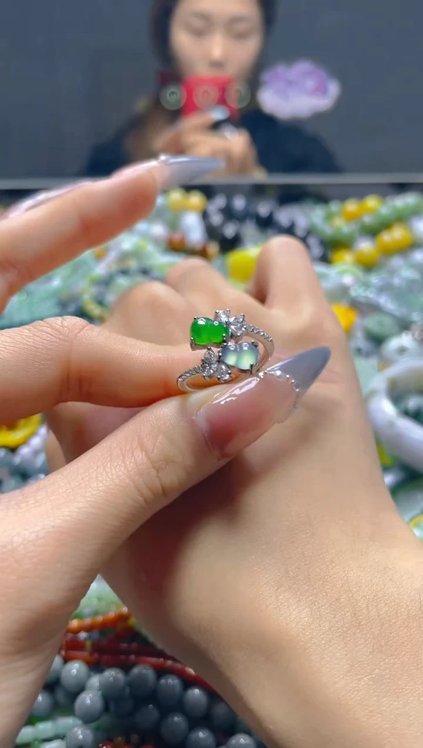 颈饰未镶嵌翡翠/S/翡翠A货，一件也是批发价