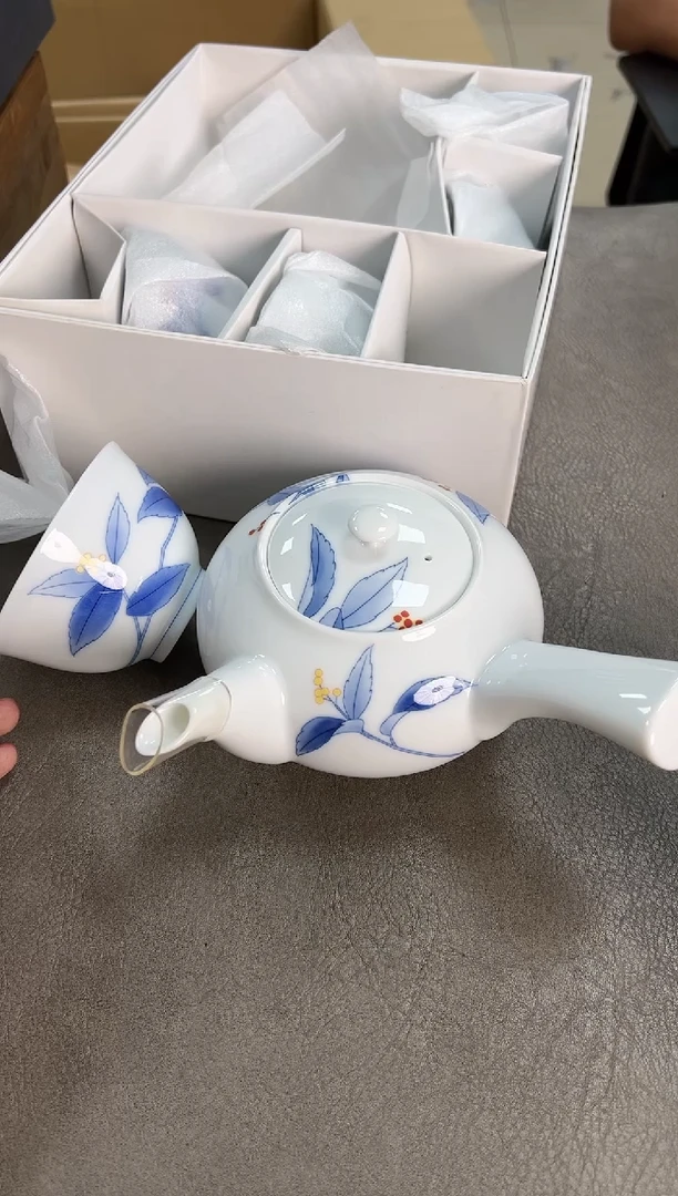 香兰社青花一壶五杯全新原盒