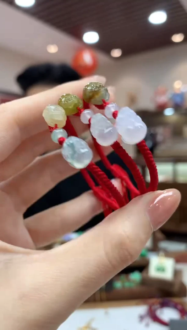 未镶嵌手绳翡翠手串多样性发货1件