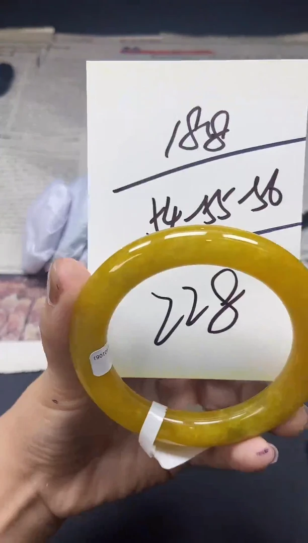 无非金属缅风时尚女士手镯