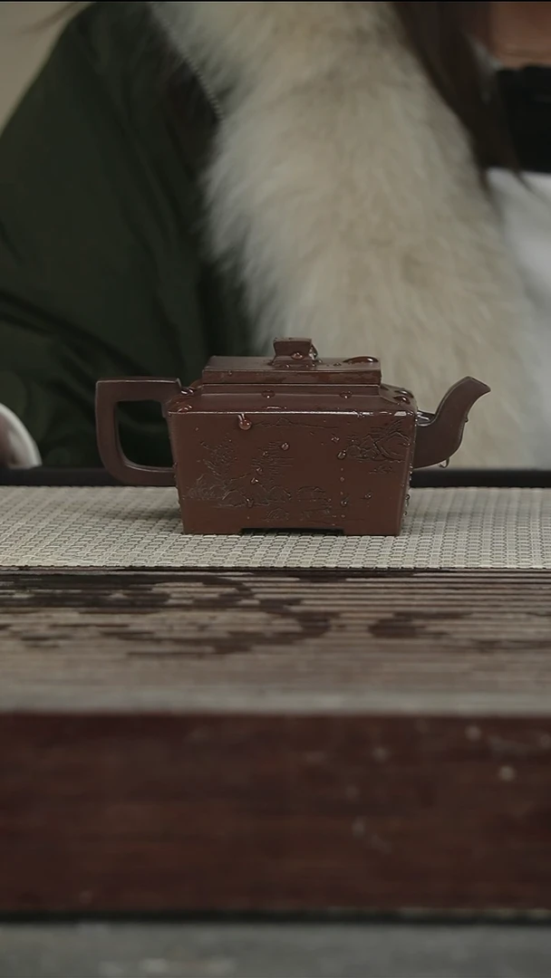 茶壶紫砂63号270CC