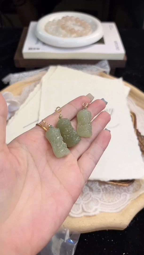 颈饰银S925镶嵌和田玉107孤品（no退no换）发货一个