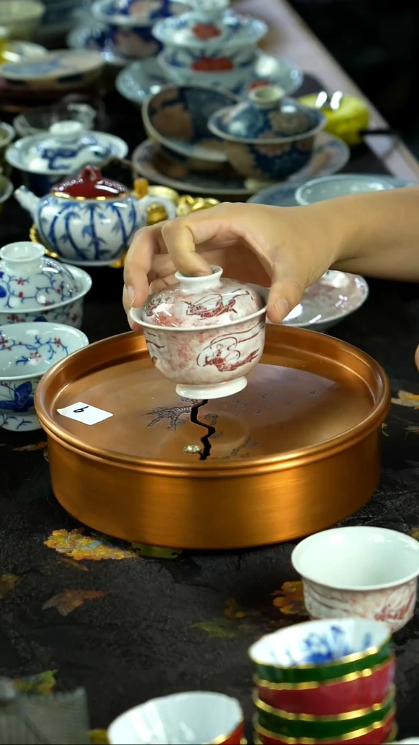 景德镇手绘瓷器放漏场