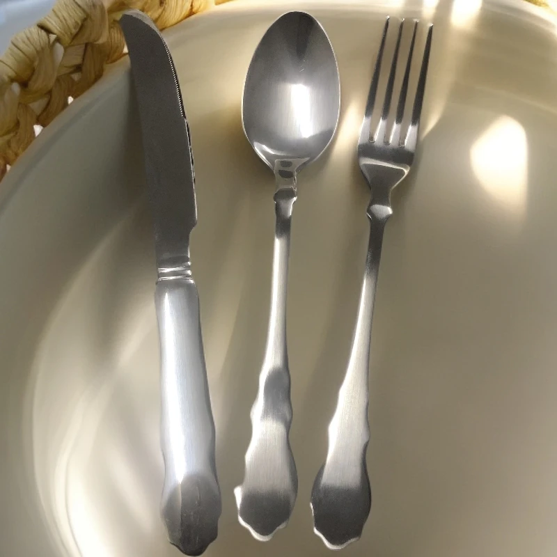 Y家牛排刀，叉，勺、三件套刀长22cm，叉子长：约20cm，勺子19.5cm 微瑕