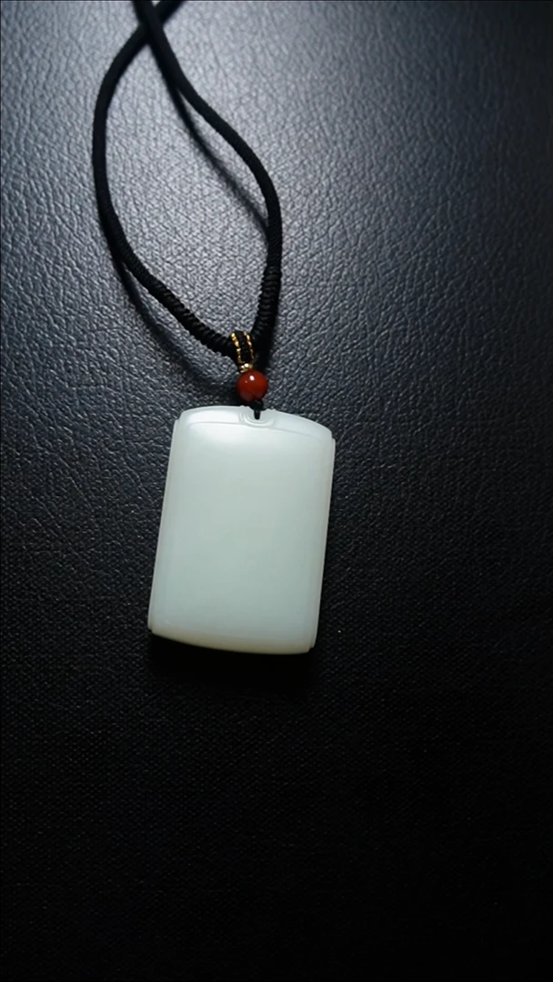 【闪购商品】和田玉颈饰未镶嵌无事牌