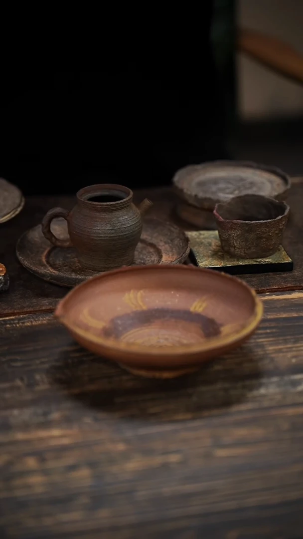 全手工制作  原矿紫砂壶承