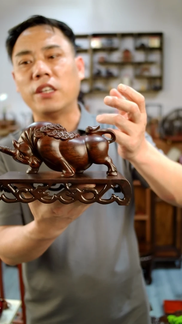 木黑檀龙纹书卷21+牛20公分