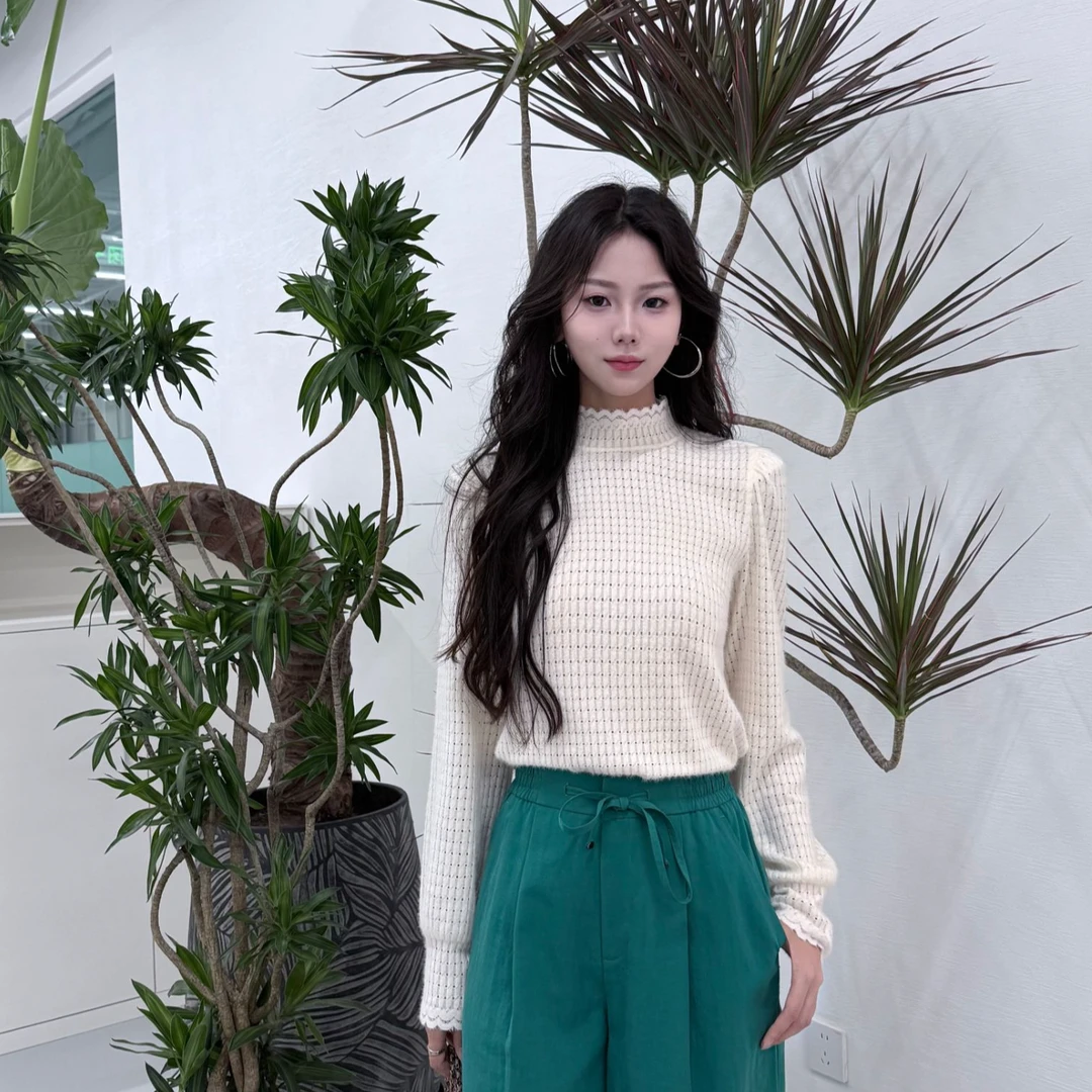 GIRDEAR/哥弟新款夏季法式气质百搭镂空蕾丝花边套头衬衫130006