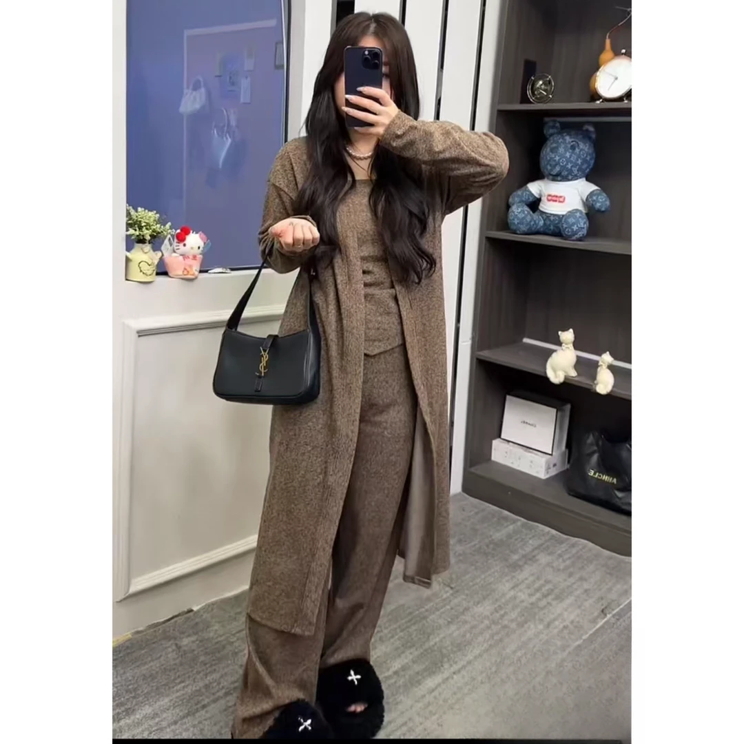 大码胖MM法式休闲风时尚纸片人套装网红秋冬宽松气质开衫三件套