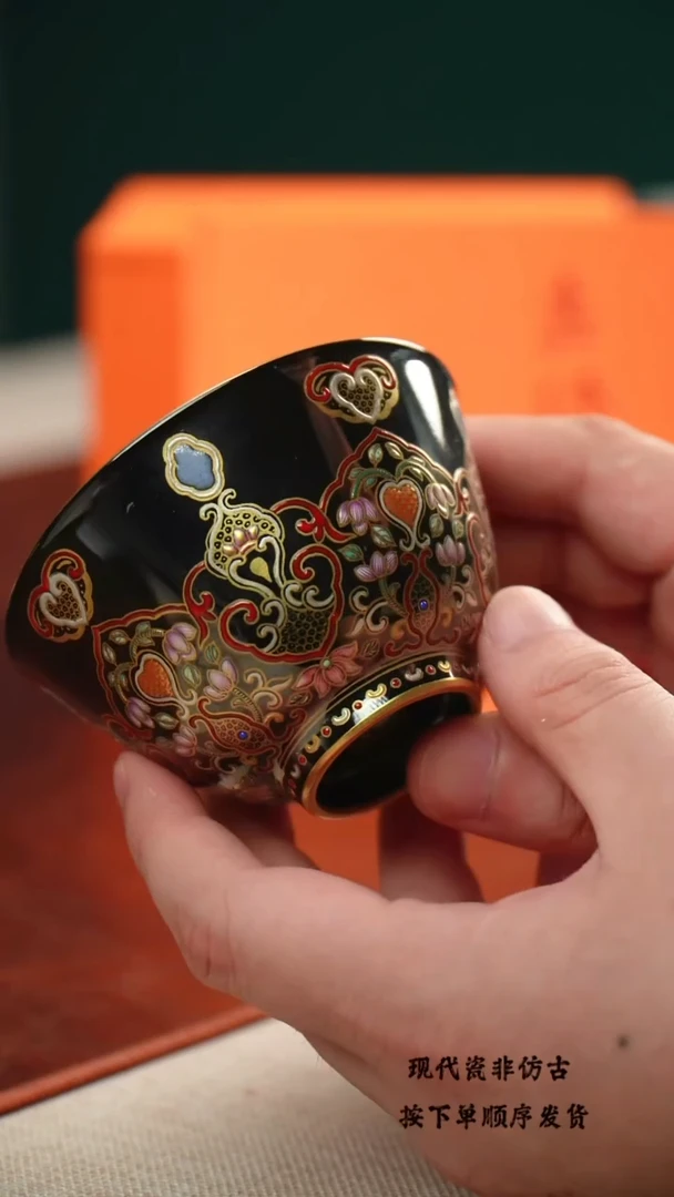 千年瓷都景德镇关注谢佳豪艺术馆