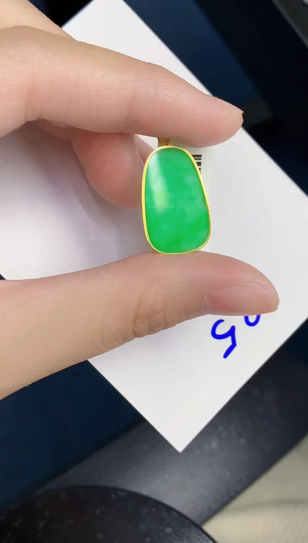 【闪购商品】翡翠颈饰18K金镶嵌000000000