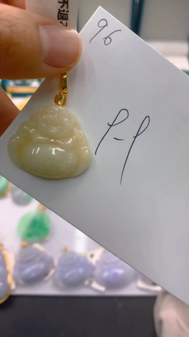 【闪购商品】翡翠颈饰未镶嵌1111111111