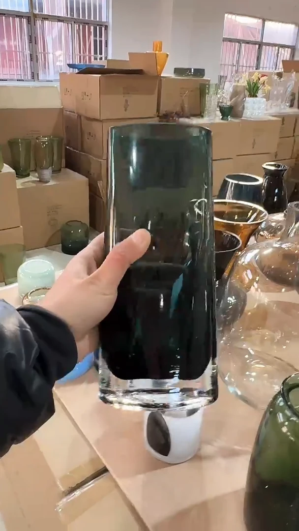 【闪购商品】玻璃灰绿色扁瓶