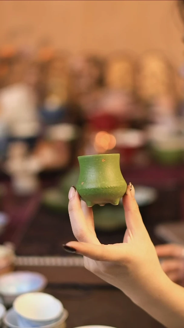 青橘手绘桂花三足杯