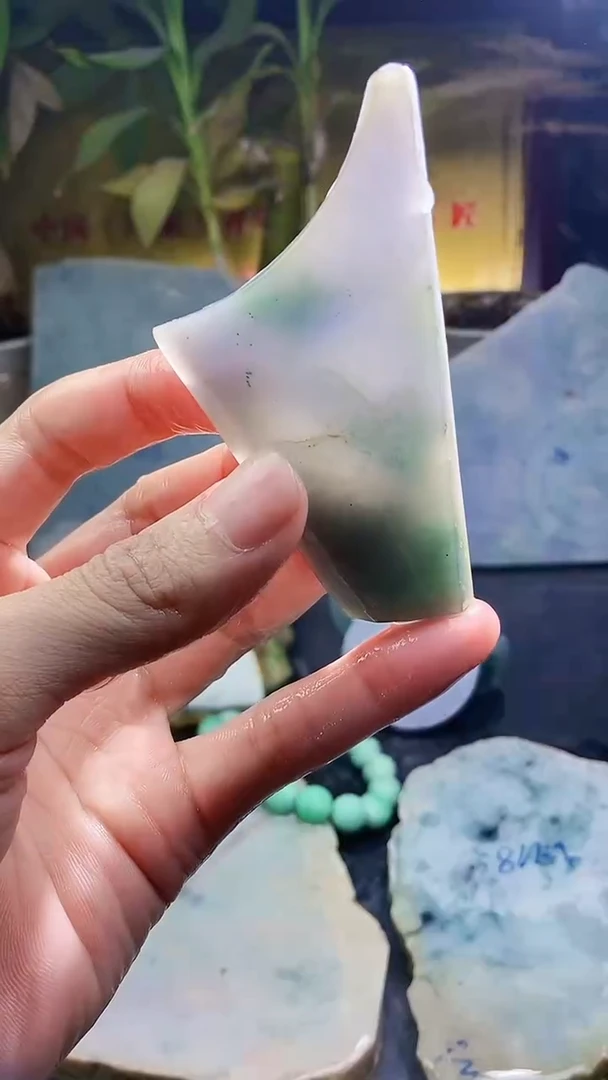 未镶嵌挂件翡翠小雨53