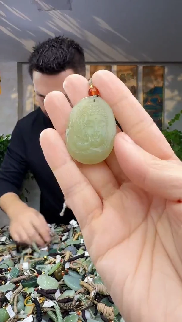 未镶嵌和田玉挂件拍一发一