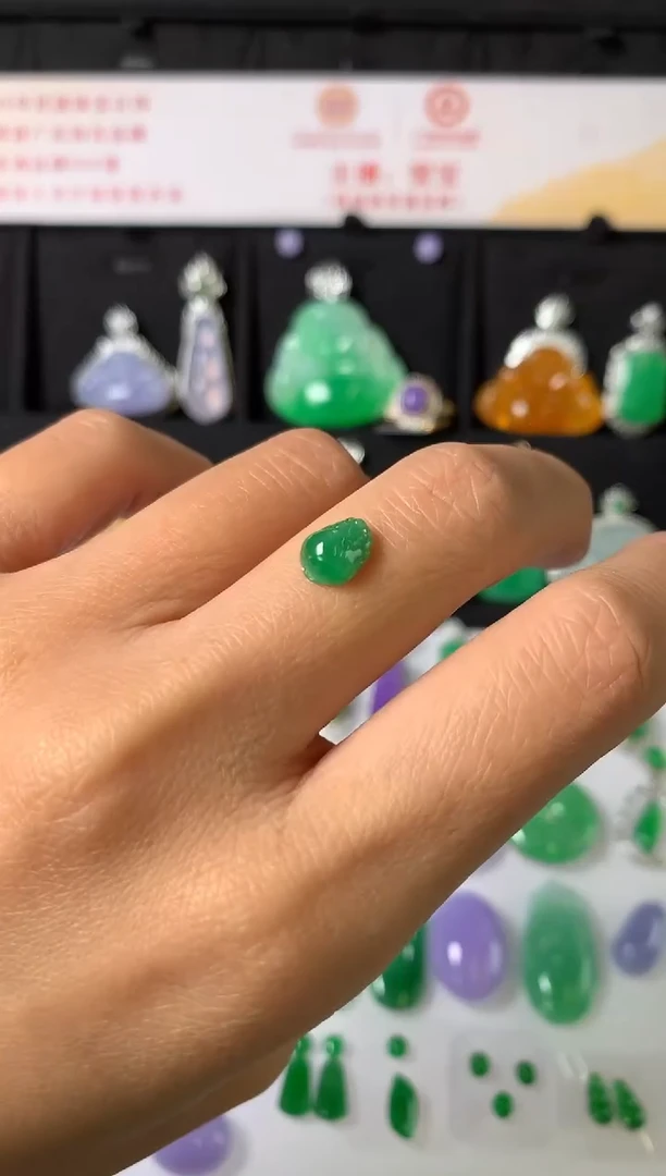 未镶嵌定制翡翠裸石（镶嵌定制）