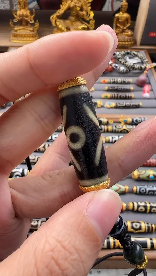 【闪购商品】玛瑙挂件18K金镶嵌吊坠