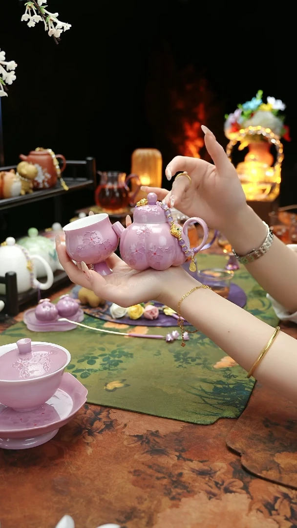 【闪购商品】紫色南瓜壶+主人杯+滴流