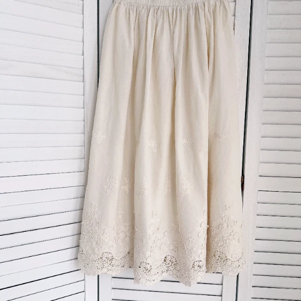 可衣-【璀璨不加绒】森系立体花花边半身裙棉有内衬