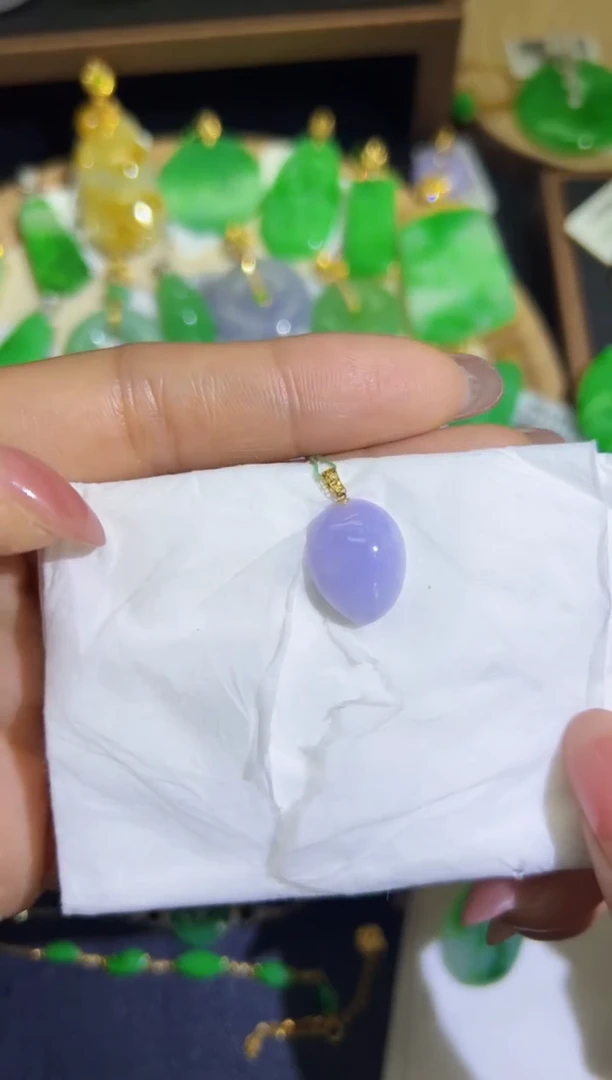 【闪购商品】翡翠颈饰18K金镶嵌Q缅料A货翡翠/多样性发货/一件