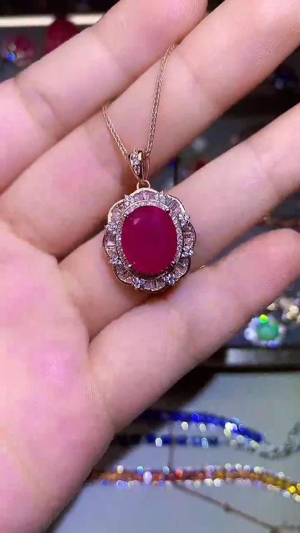 银S925镶嵌颈饰红宝石....