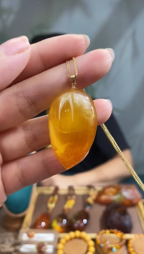 裸石琥珀18K金镶嵌基地发货 一物一证 顺丰包邮