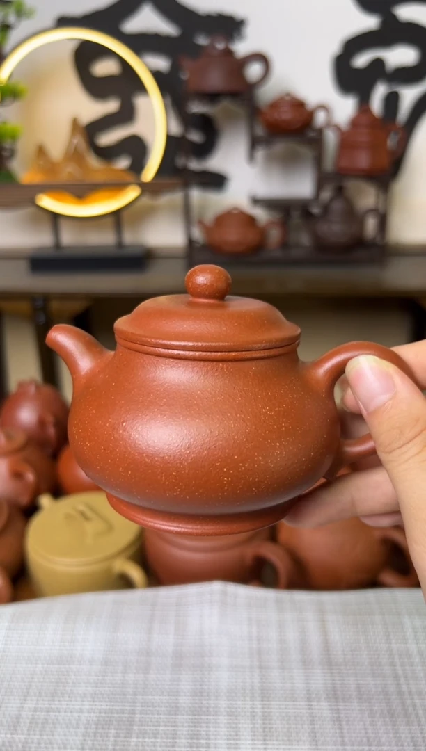 茶壶段泥红降坡潘壶190CC-甘来兵
