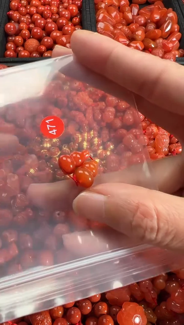 【闪购商品】南红玛瑙颈饰未镶嵌1