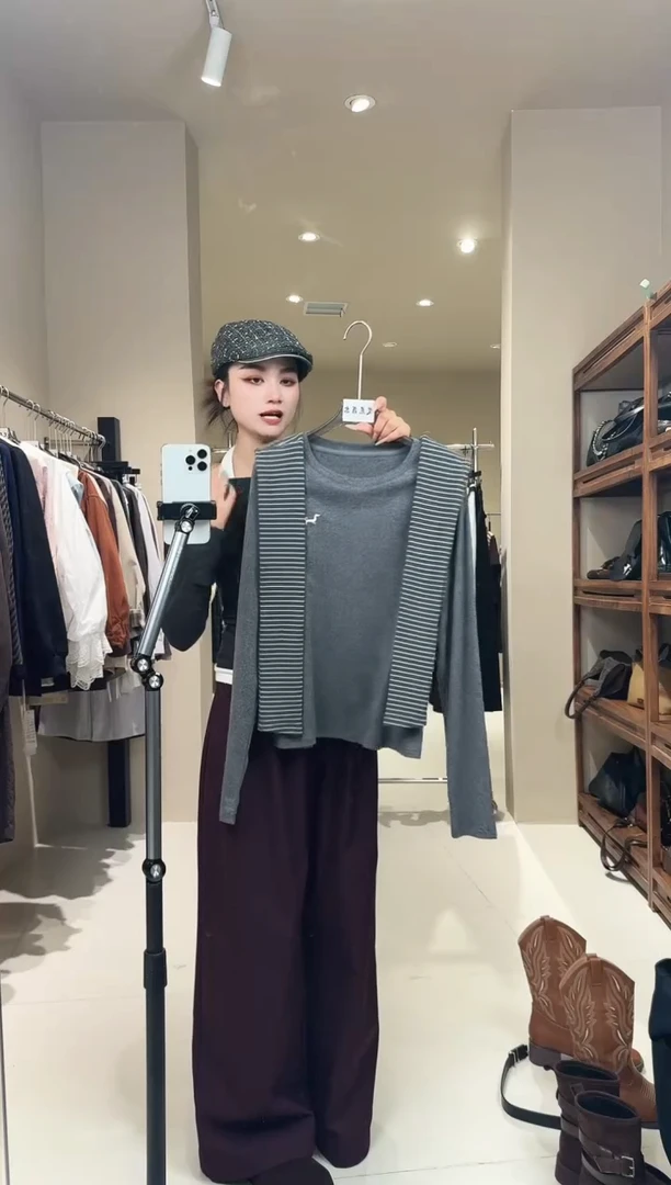 氨纶条纹披肩打底000