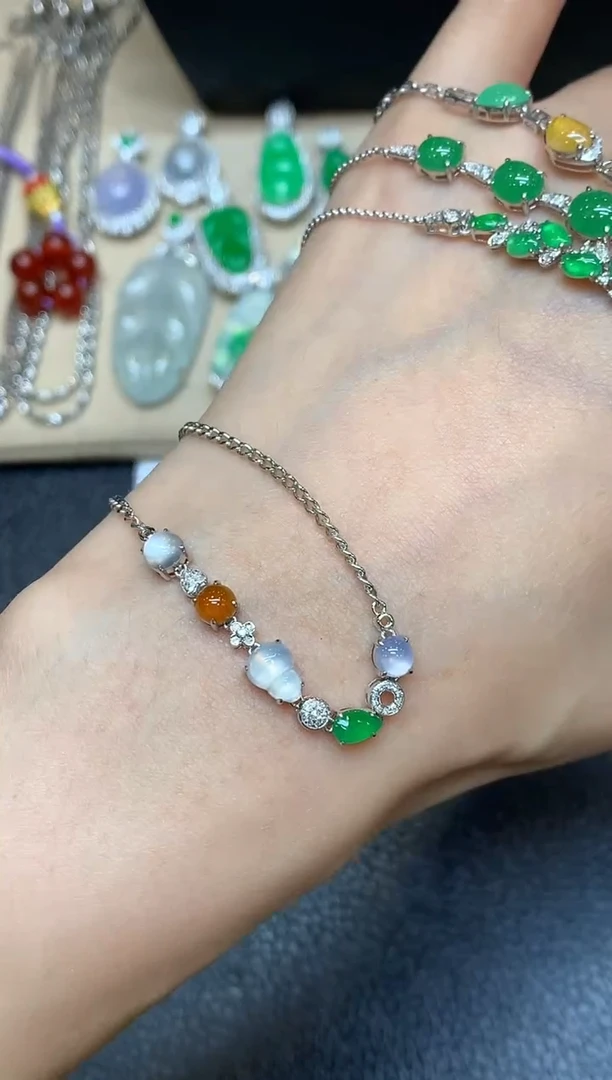 18K金镶嵌手链翡翠9【无服务费多宝