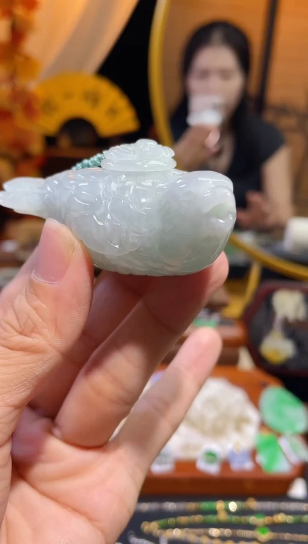 颈饰未镶嵌翡翠假一赔三