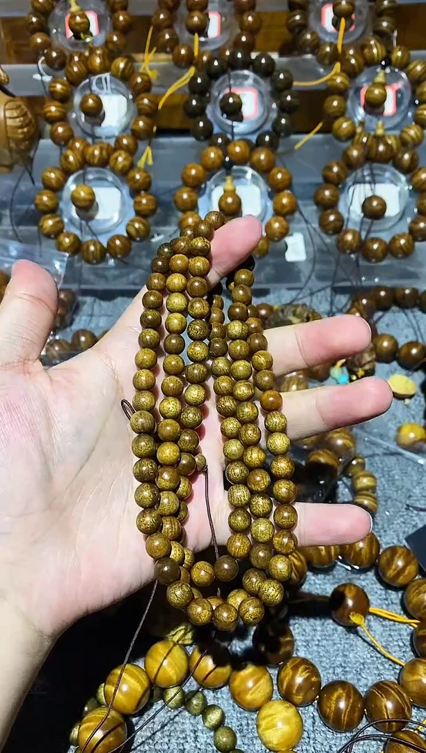 楠木（金丝楠）手串/手链仙****）小叶桢楠0.8*108手串