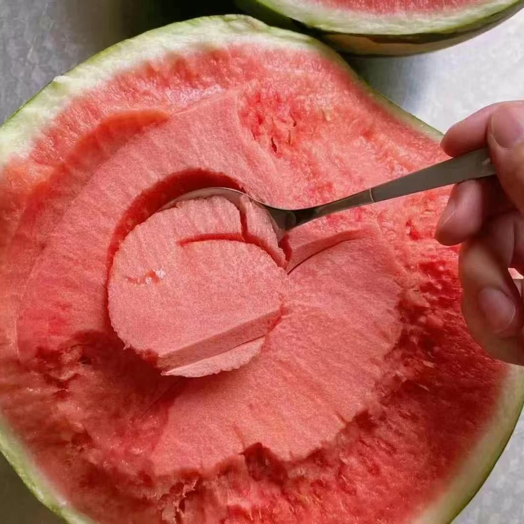 《表妹儿严选》甜德扣 甘美4K 西瓜中的贵族 6-7斤 脆甜可口 口口爆汁浙江省