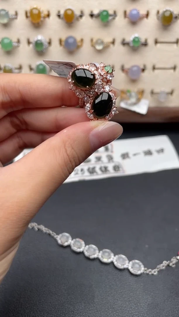 银S925镶嵌戒指翡翠一物一证一礼盒