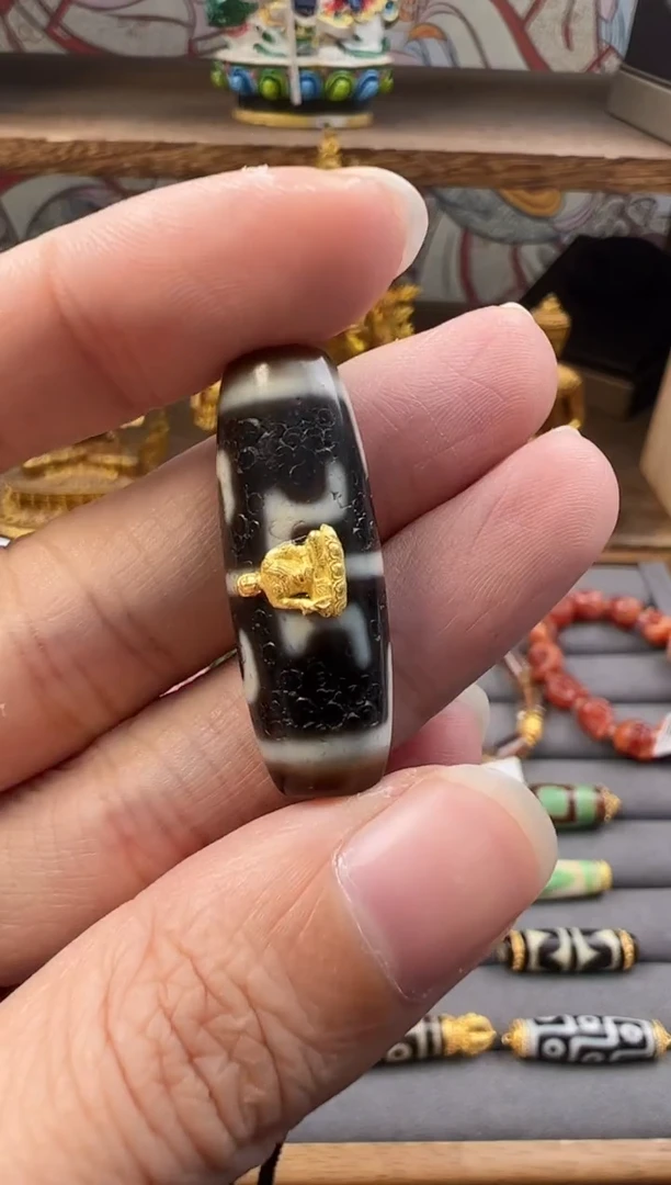 【闪购商品】玛瑙颈饰18K金镶嵌吊坠