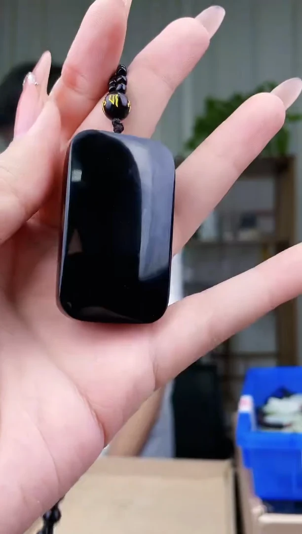 和田玉未镶嵌挂件拍一发一，多样性发货！