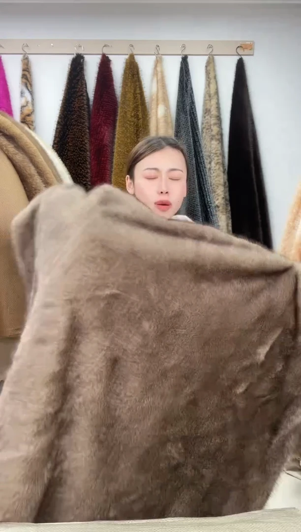 狐狸毛A102尺寸1.9*2