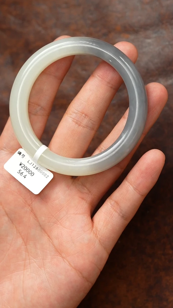 未镶嵌手镯和田玉56.4 LJ