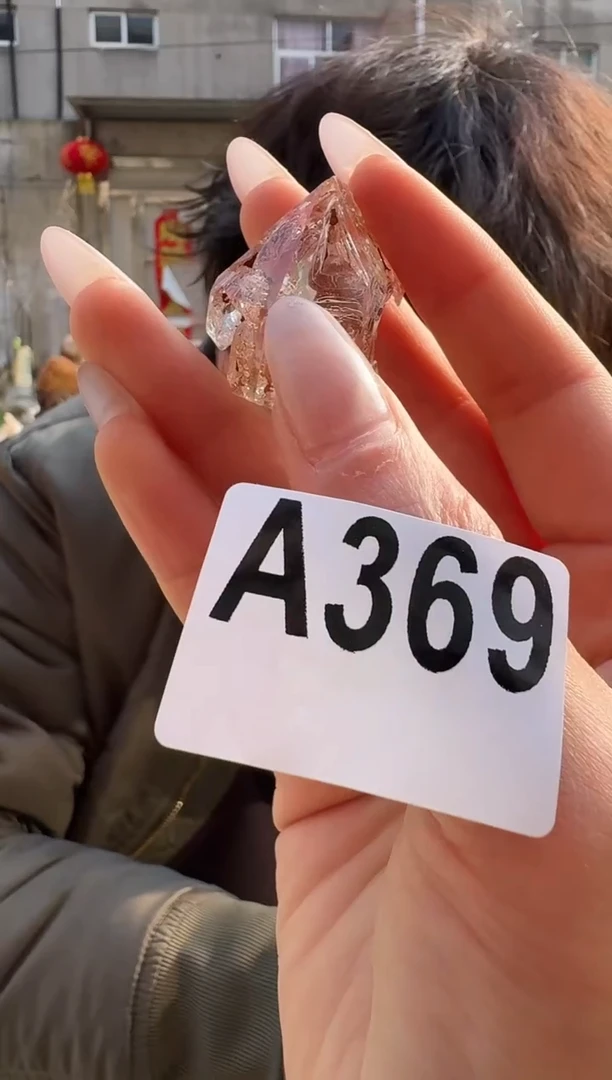 【闪购商品】水晶摆件未镶嵌红泥骸骨369