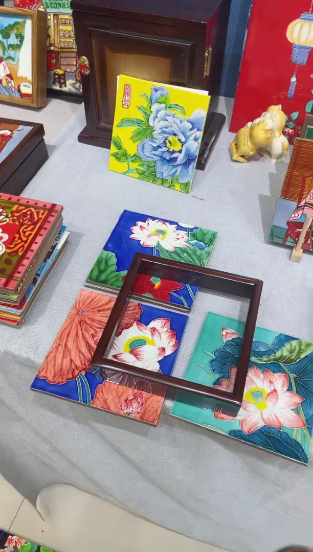 陶瓷用****320*20cm陶瓷荷花款挂画